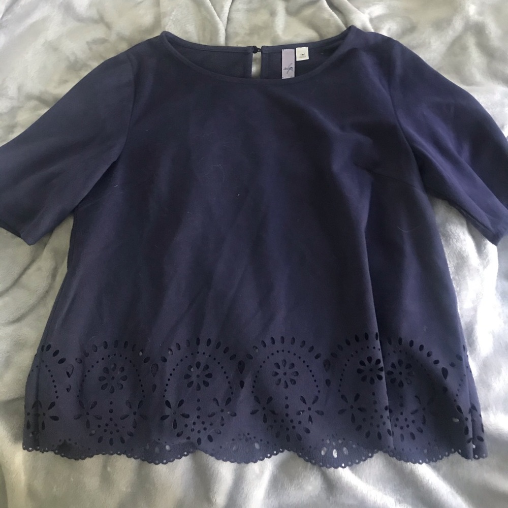 Blue top with scallop detailed bottom